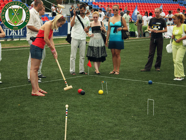 . Croquet Party -   .