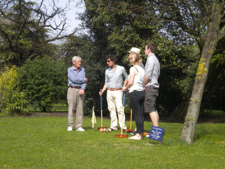 Croquet. Coaching. London, UK, 2010. .