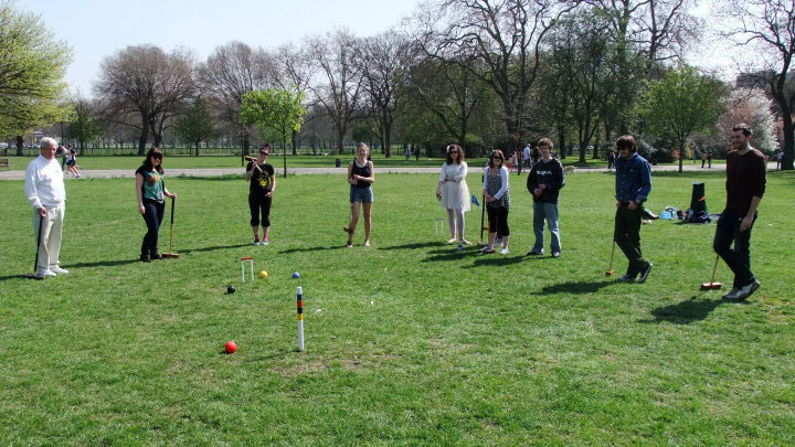 Croquet. Coaching. London, UK, 2010. .