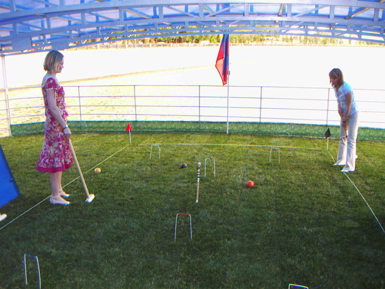 Croquet.   ,  . , , 2010.